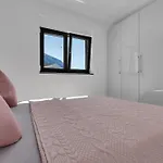 Adria Lägenhet Makarska