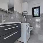 Adria Apartmán *