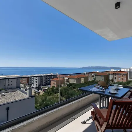Adria Apartment *