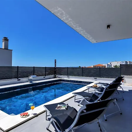 Apartment Adria