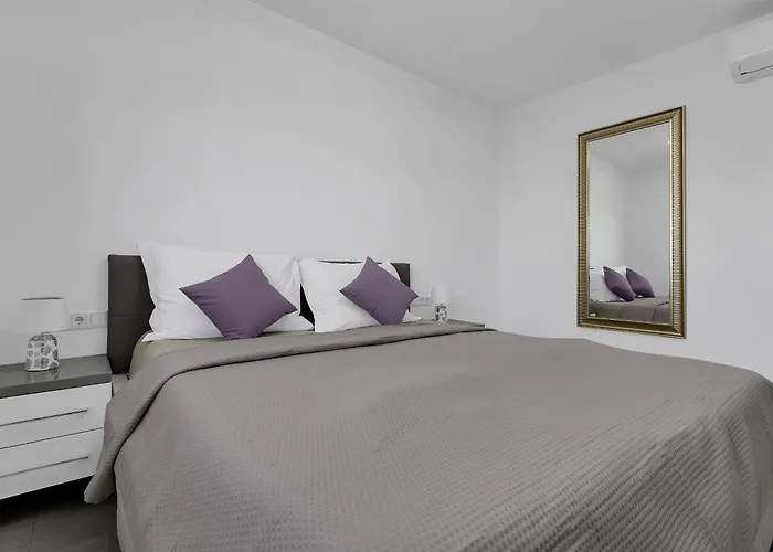 Apartment Adria *